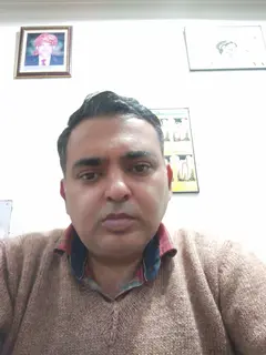 Dr. Ashish Kapoor, Dentist